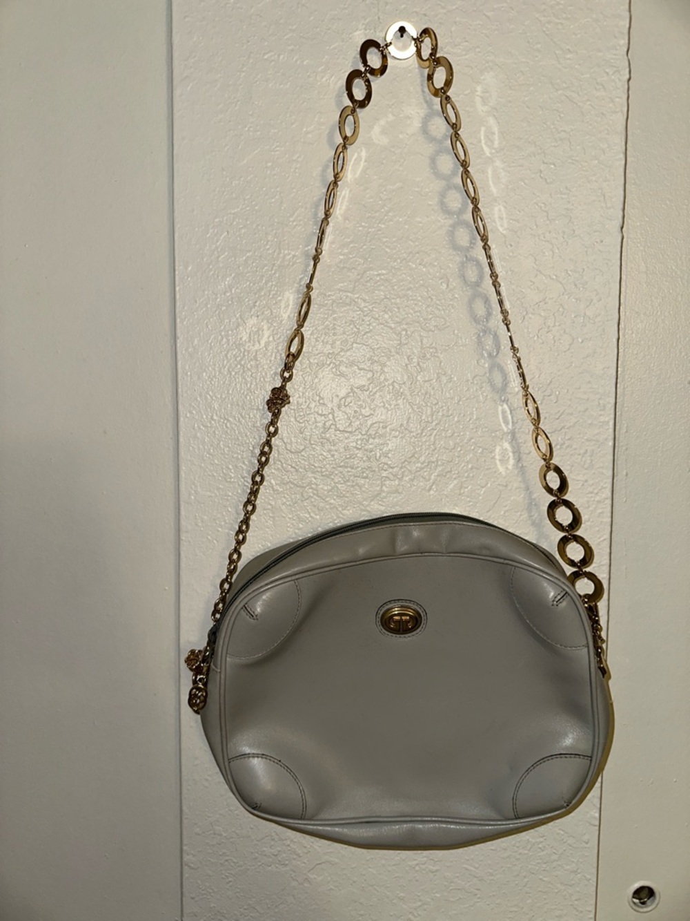 Vintage Gucci Bag - Picture 2 of 16